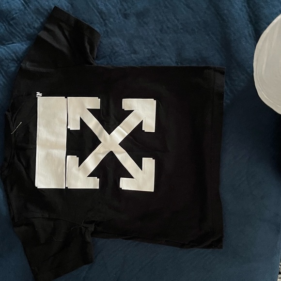 Authentic Off-White Brand boys Tee - Picture 2 of 2